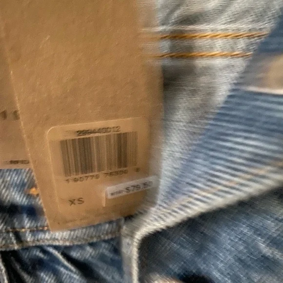 Levi Jean Jacket - Picture 3 of 3